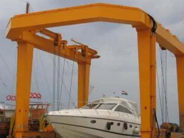 游艇吊的安裝方式對游艇的穩定性有影響嗎？